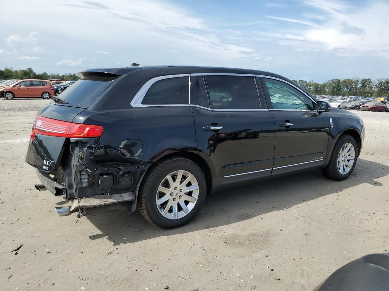 LINCOLN MKT