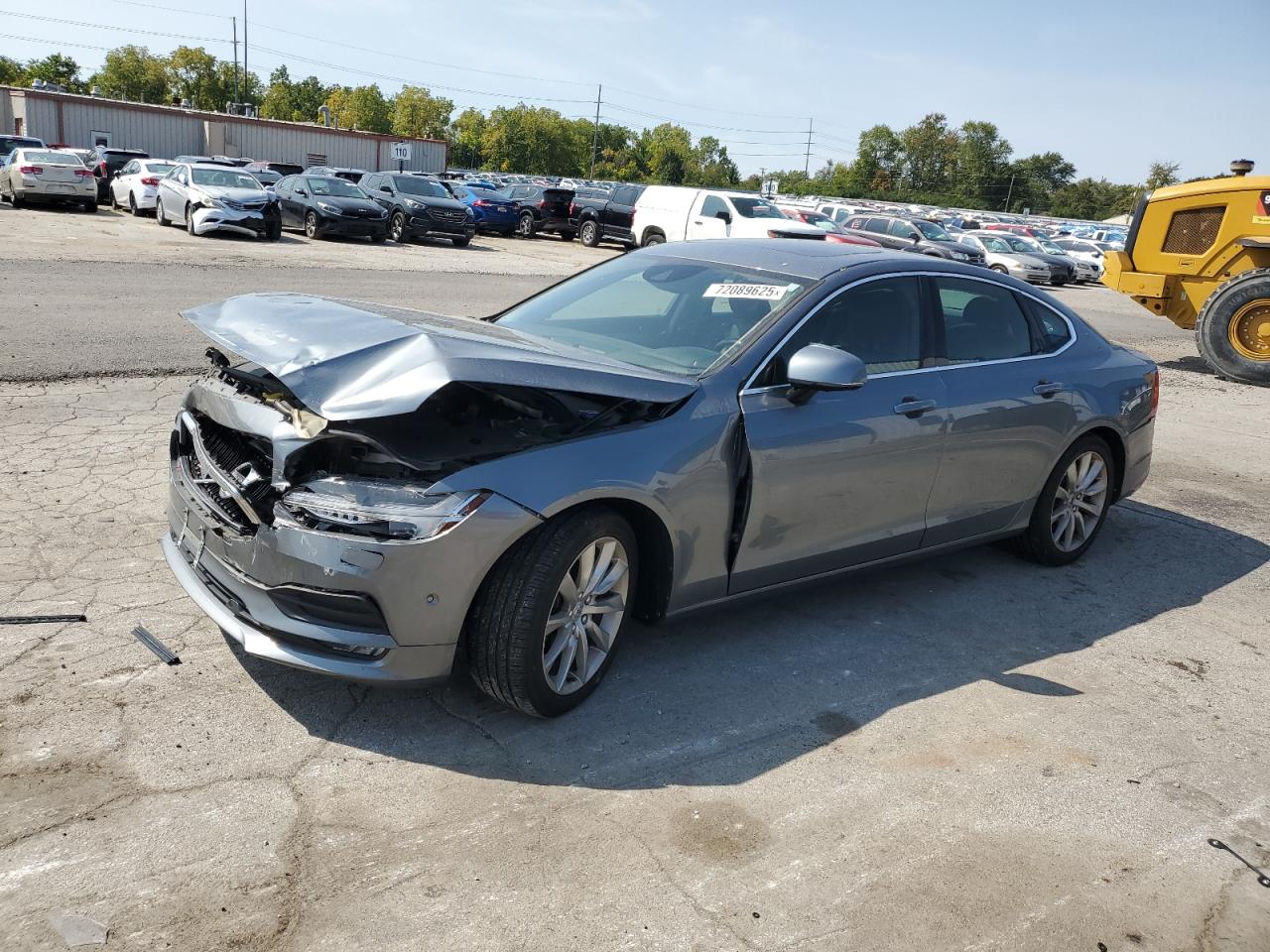 VOLVO S90 T6 MOMENTUM