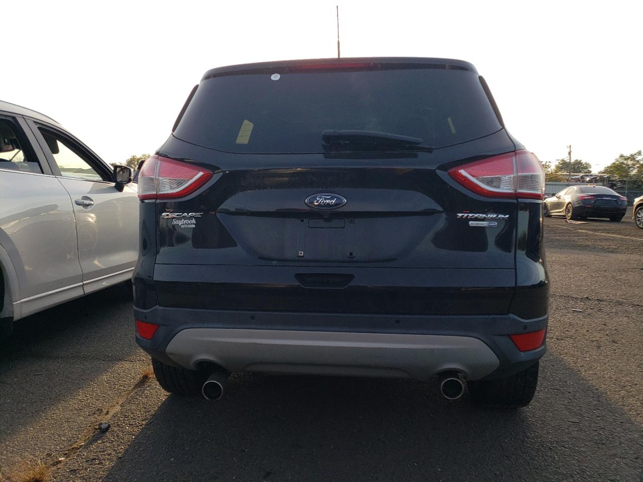 FORD ESCAPE TITANIUM