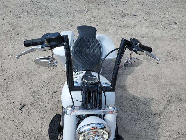 2018 HARLEY-DAVIDSON FLSL SOFTA 1HD1YDJ14JC032718