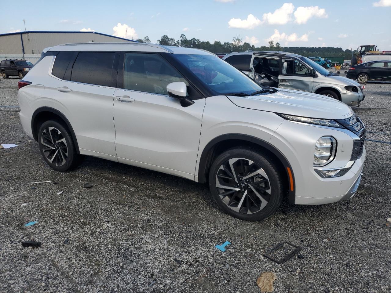 MITSUBISHI OUTLANDER SEL