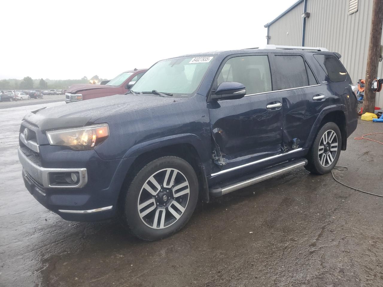 TOYOTA 4RUNNER SR5/SR5 PREMIUM