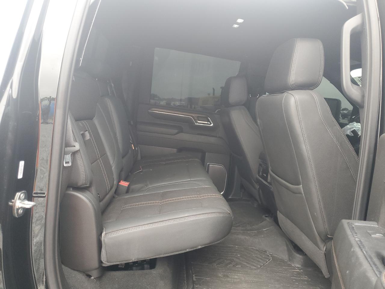 CHEVROLET SILVERADO K2500 HIGH COUNTRY