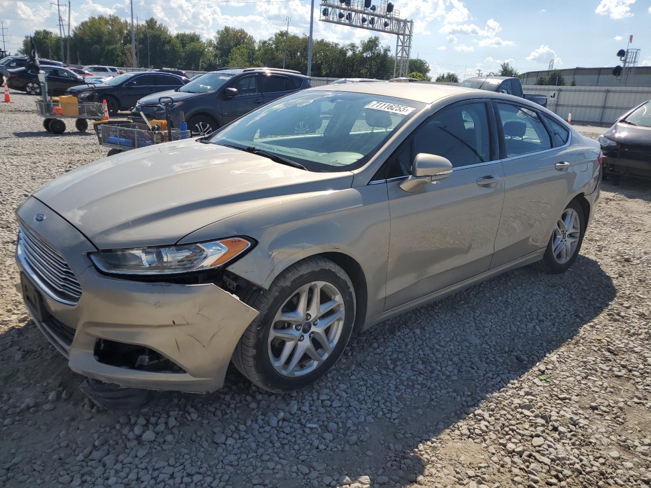 FORD FUSION SE