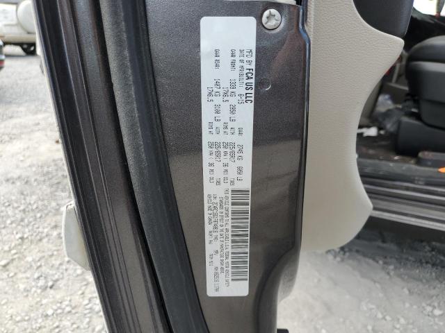 2015 CHRYSLER TOWN & COU #3297124555