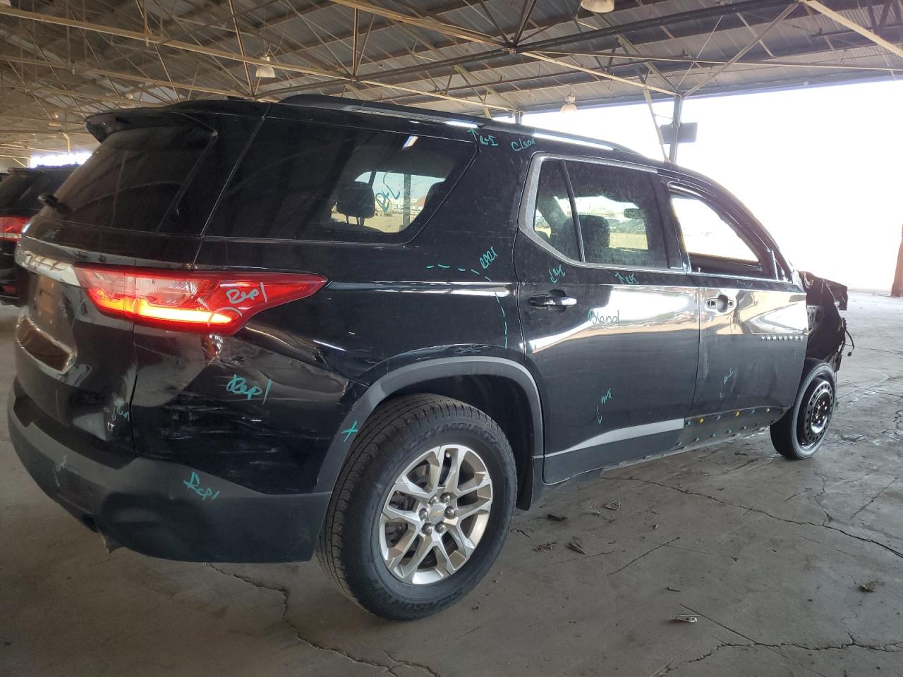 CHEVROLET TRAVERSE LT