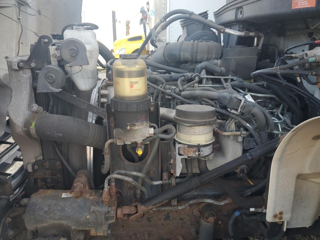 Lot #3262128599 2017 HINO 258/268