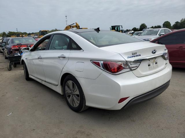 2015 HYUNDAI SONATA HYB KMHEC4A43FA132495