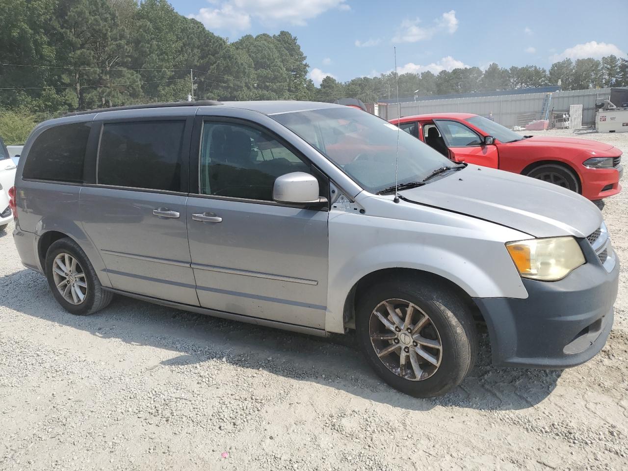 Lot #3315664773 2015 DODGE GRAND CARA