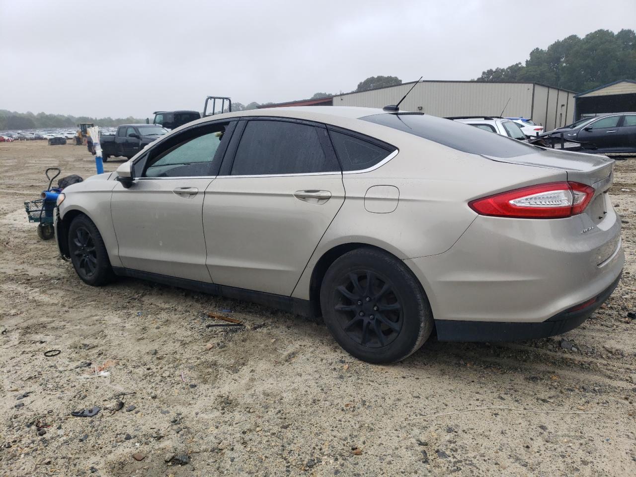 FORD FUSION S