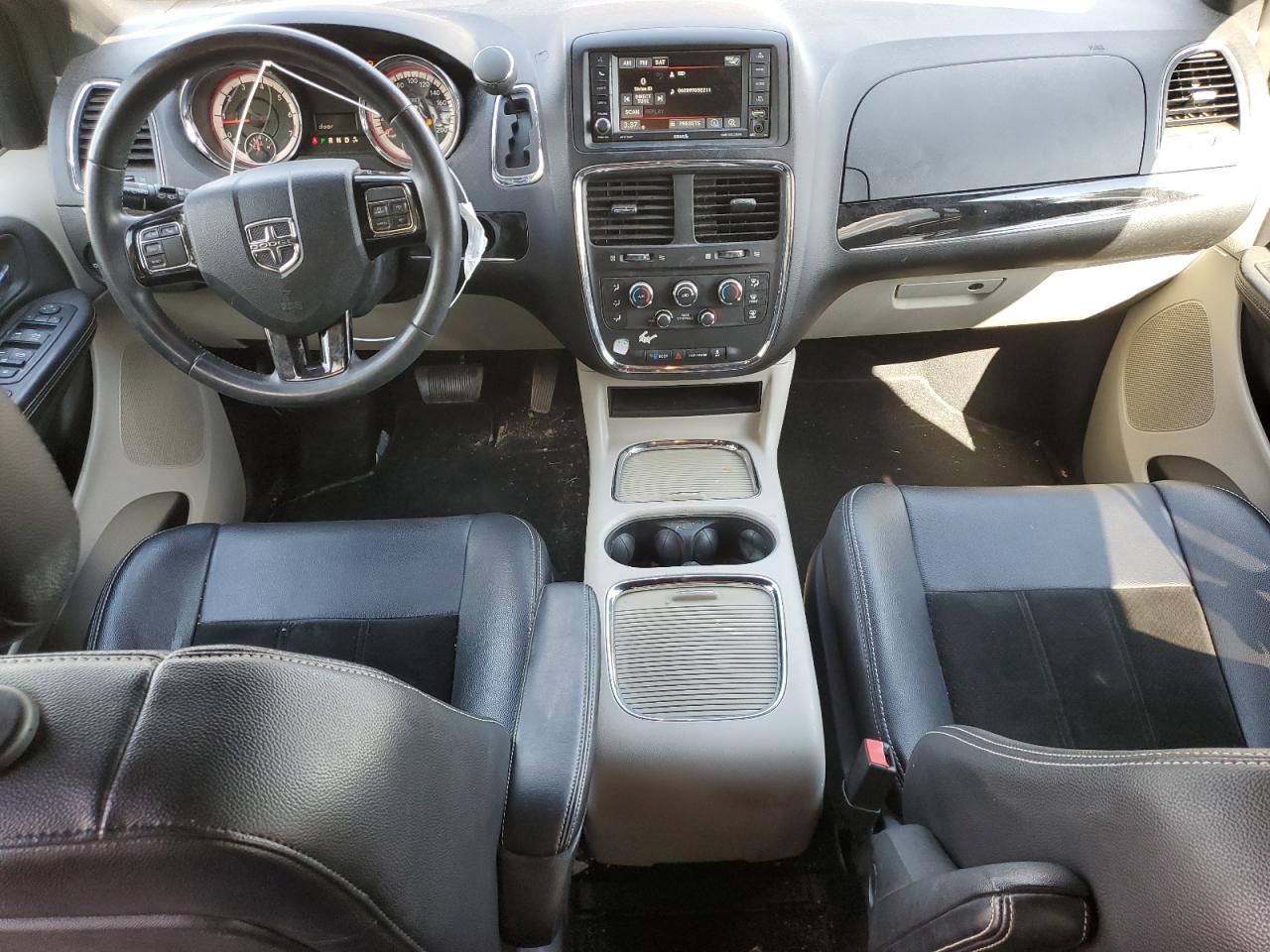 DODGE GRAND CARAVAN SE