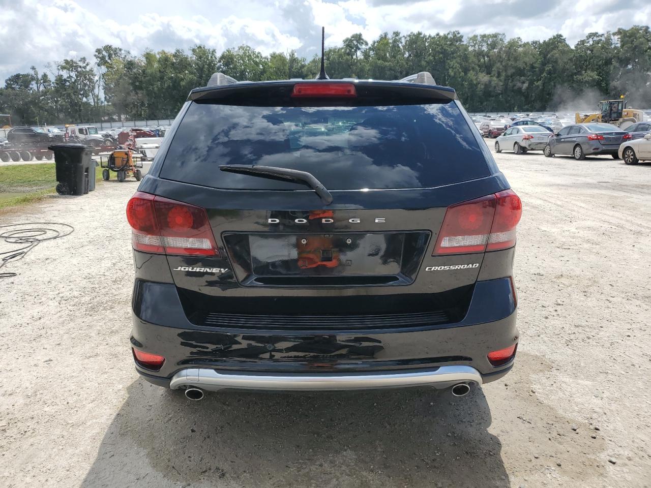 DODGE JOURNEY CROSSROAD