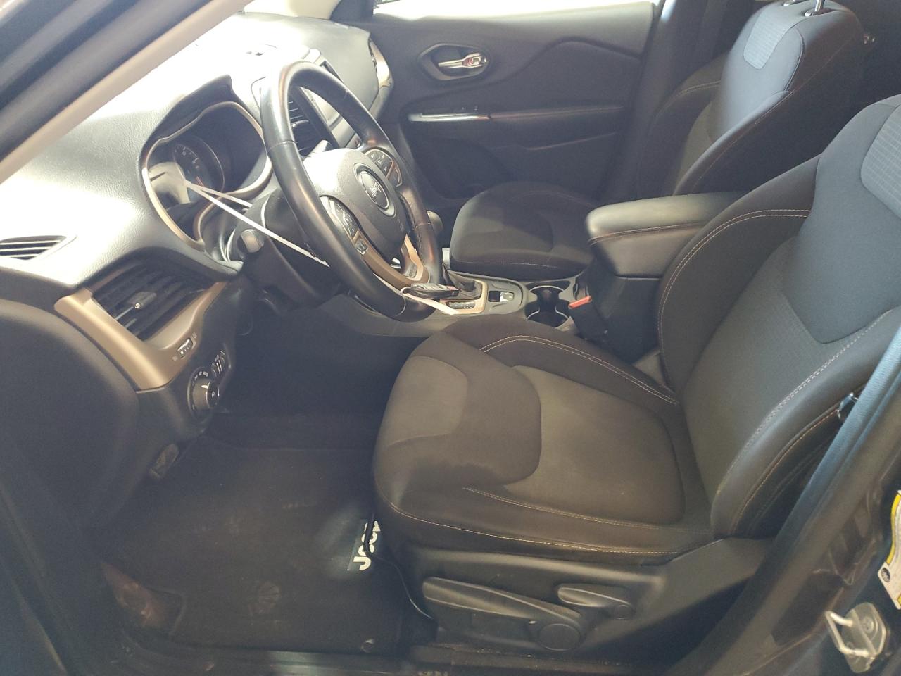 Lot #3315799362 2016 JEEP CHEROKEE L