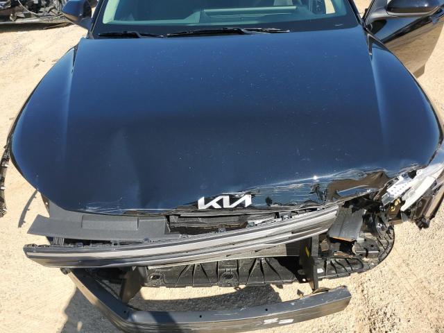 2025 KIA K4 LX 3KPFT4DE1SE099856