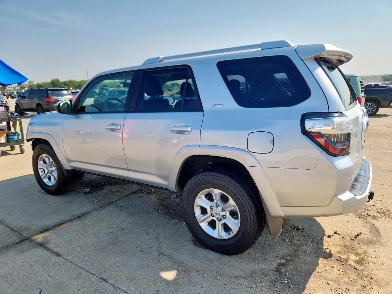 TOYOTA 4RUNNER SR5