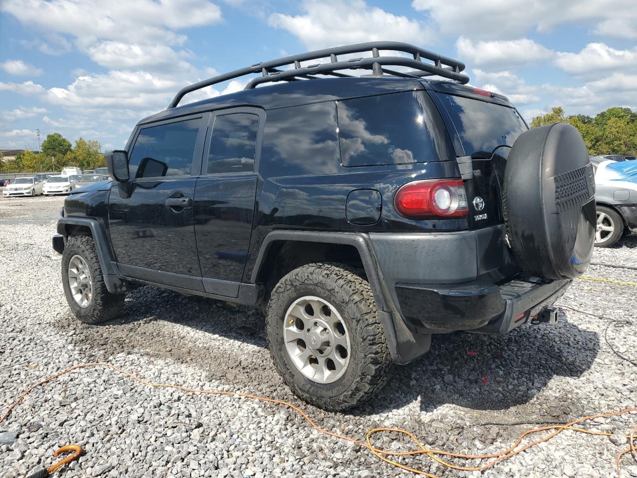 TOYOTA FJ CRUISER