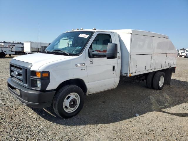 2011 Ford Econoline E450 Super Duty Cutaway Van white van gas 1FDXE4FLXBDA37380 photo #1