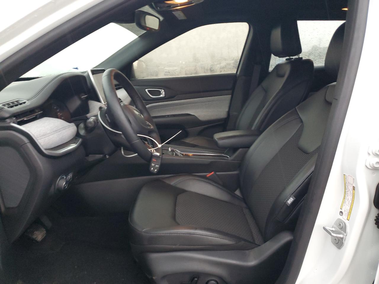 JEEP COMPASS LATITUDE