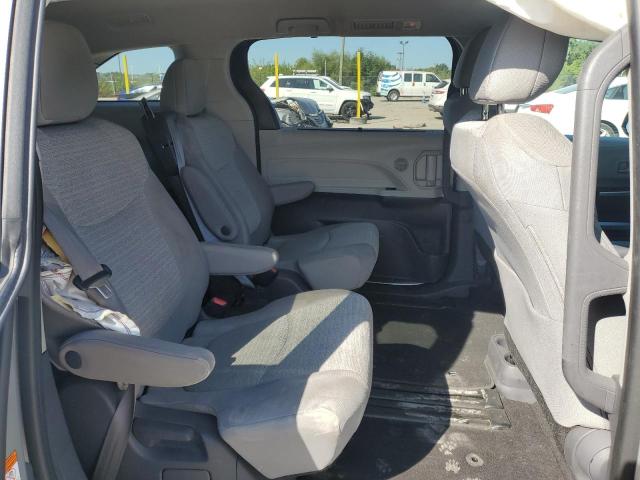 2021 TOYOTA SIENNA LE - 5TDKRKEC3MS007802
