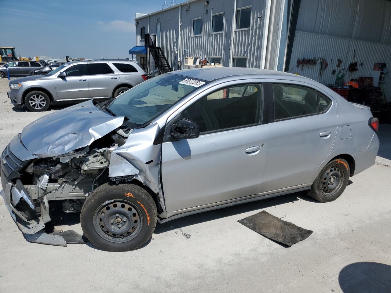 MITSUBISHI MIRAGE G4 ES