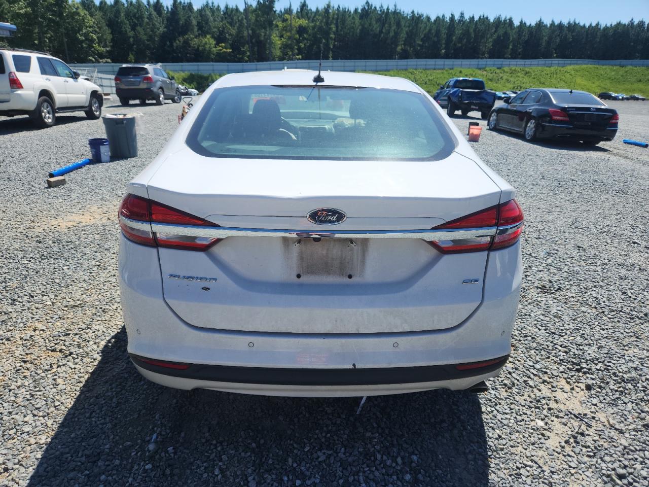 FORD FUSION SE