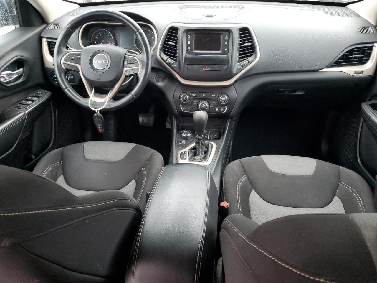 JEEP GRAND CHEROKEE LATITUDE