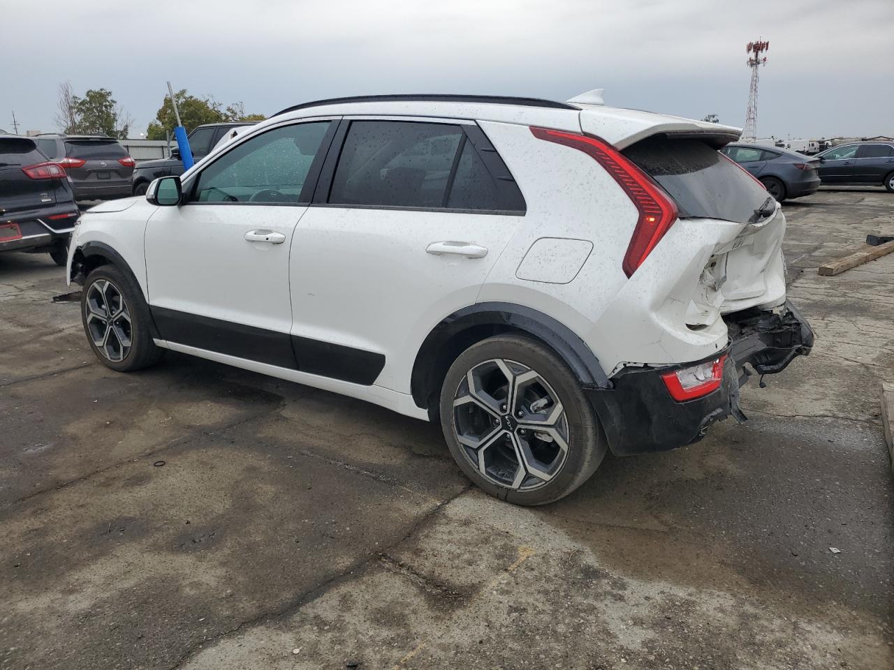 KIA NIRO EX