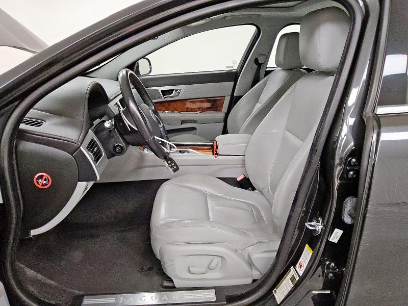 2013 JAGUAR XF - SAJWA0E77D8S72986