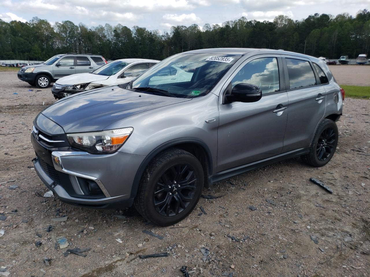 MITSUBISHI OUTLANDER ES