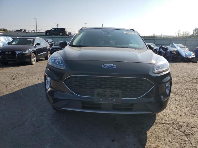 2021 FORD ESCAPE TIT 1FMCU9DZ1MUB15893