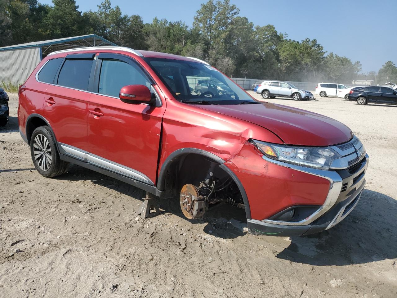 MITSUBISHI OUTLANDER SE