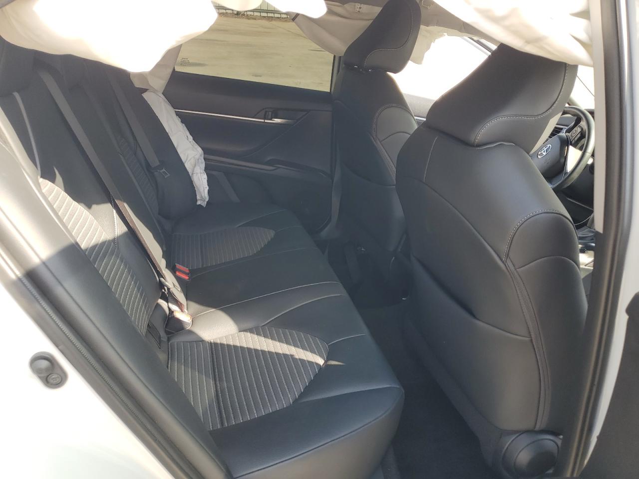 TOYOTA CAMRY SE NIGHT SHADE