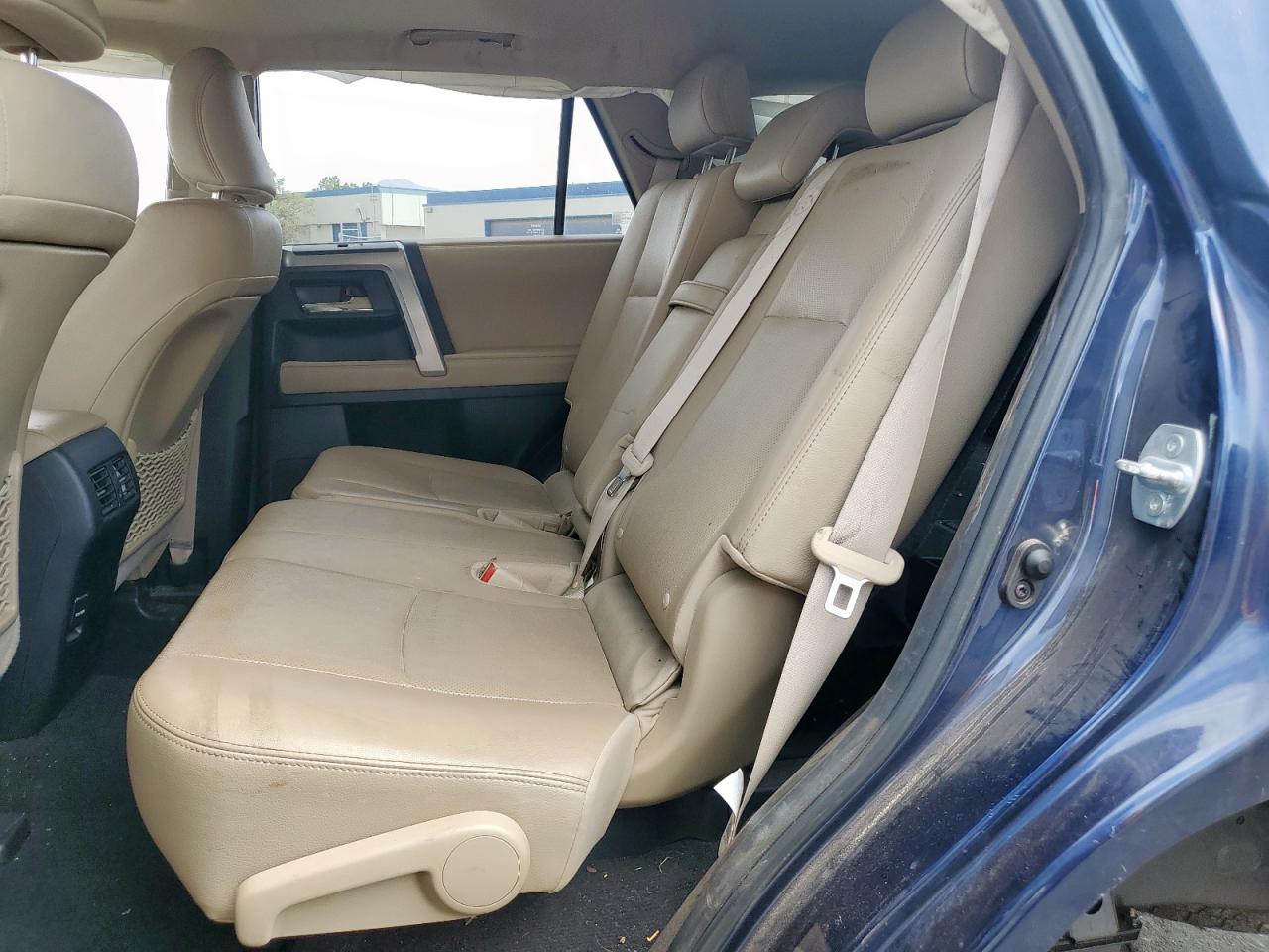 TOYOTA 4RUNNER SR5/SR5 PREMIUM