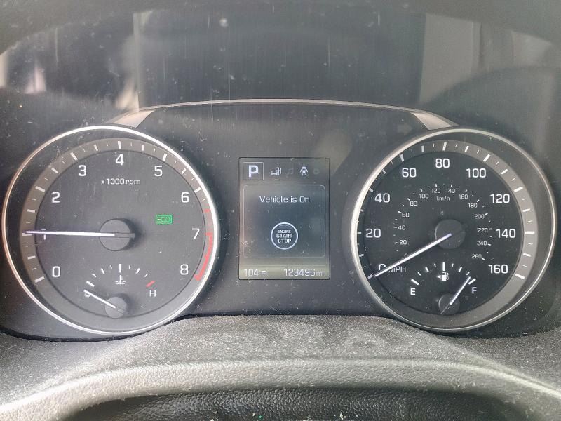 2017 HYUNDAI ELANTRA SE 5NPD84LFXHH031238