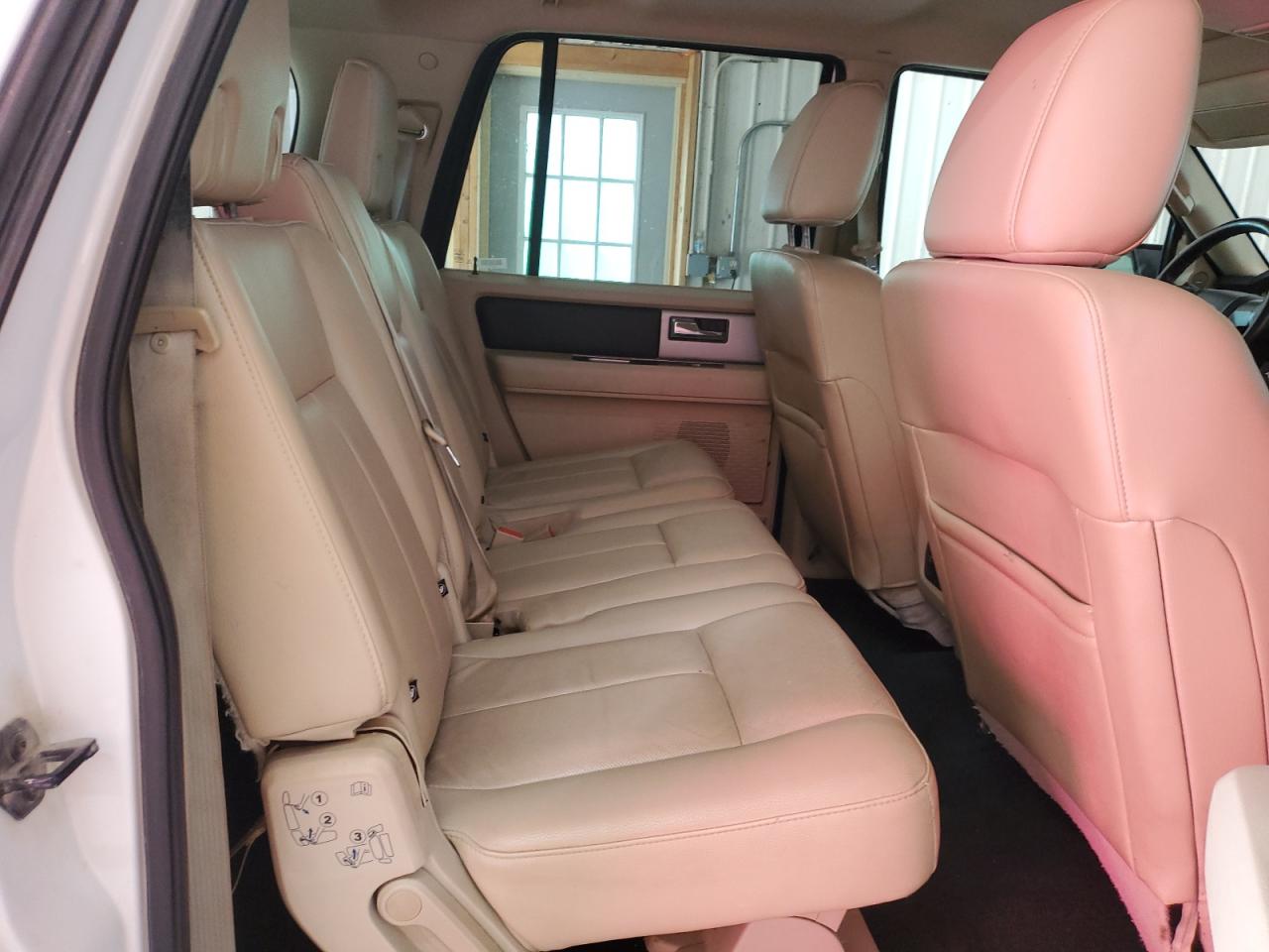 FORD EXPEDITION EL XLT