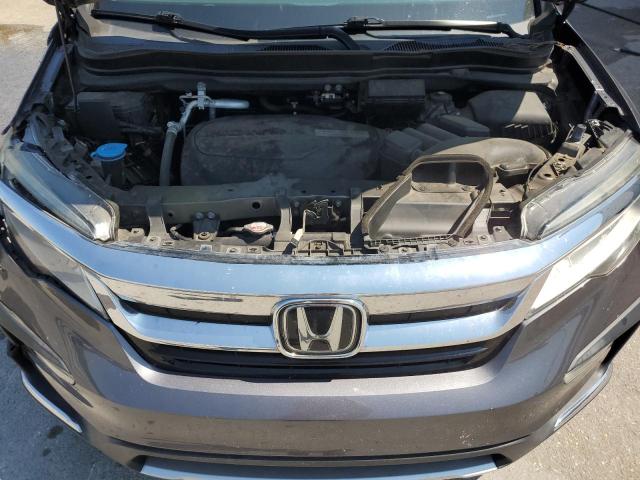 2019 HONDA PILOT TOUR 5FNYF5H67KB003733