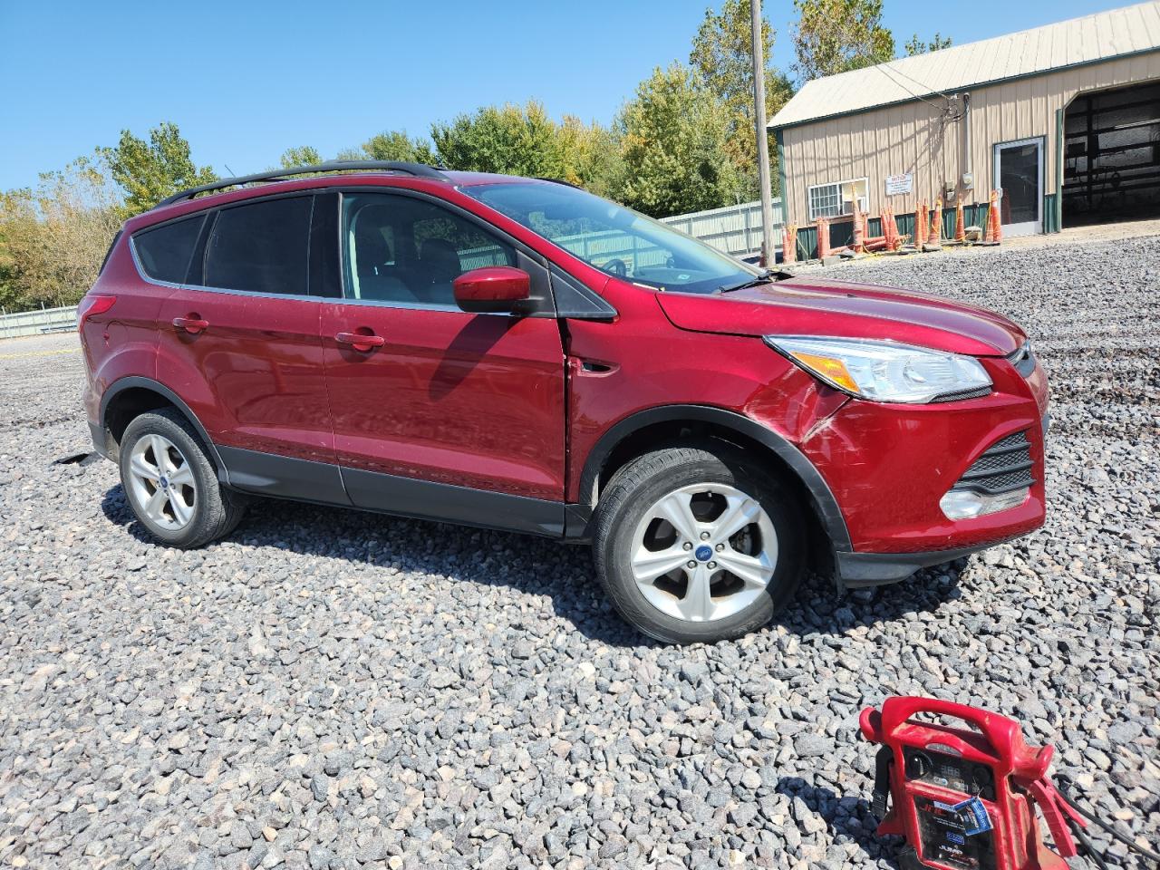 FORD ESCAPE SE