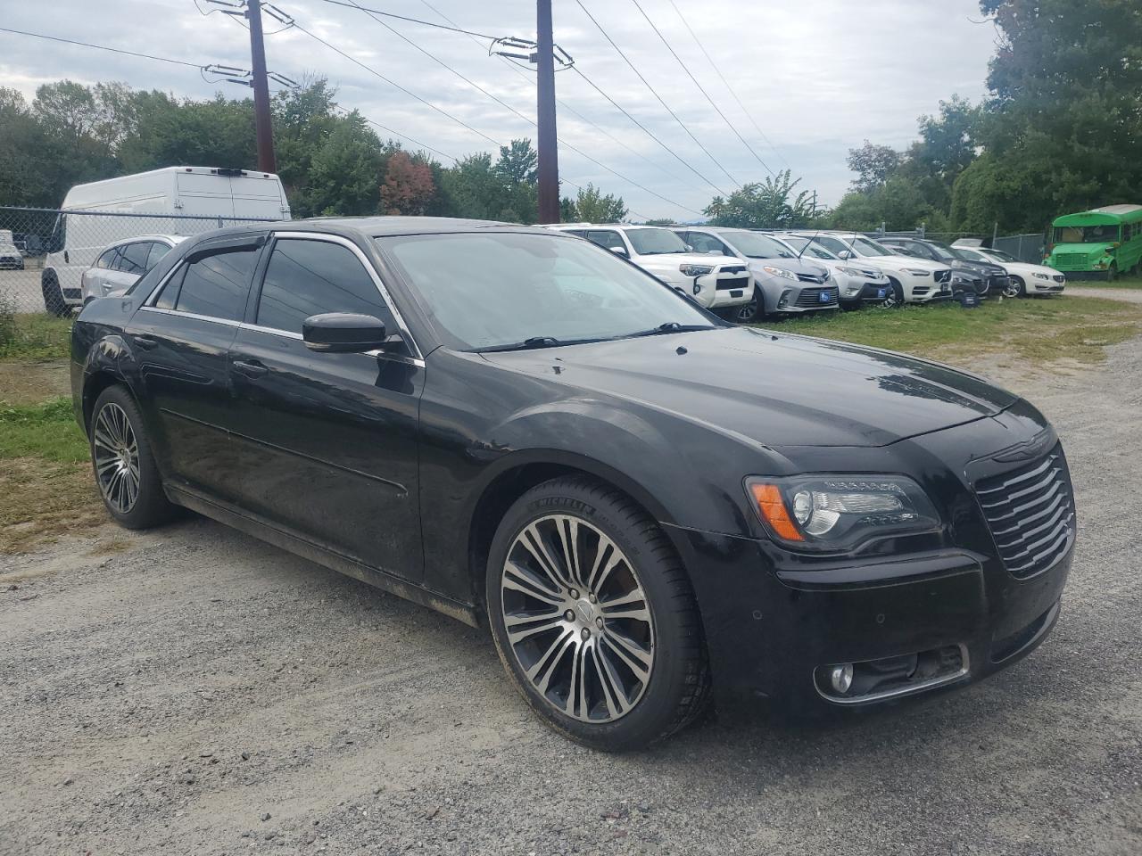 Lot #3240105527 2013 CHRYSLER 300 S