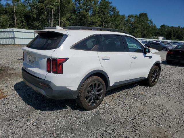 2022 KIA SORENTO EX 5XYRHDLF2NG133903