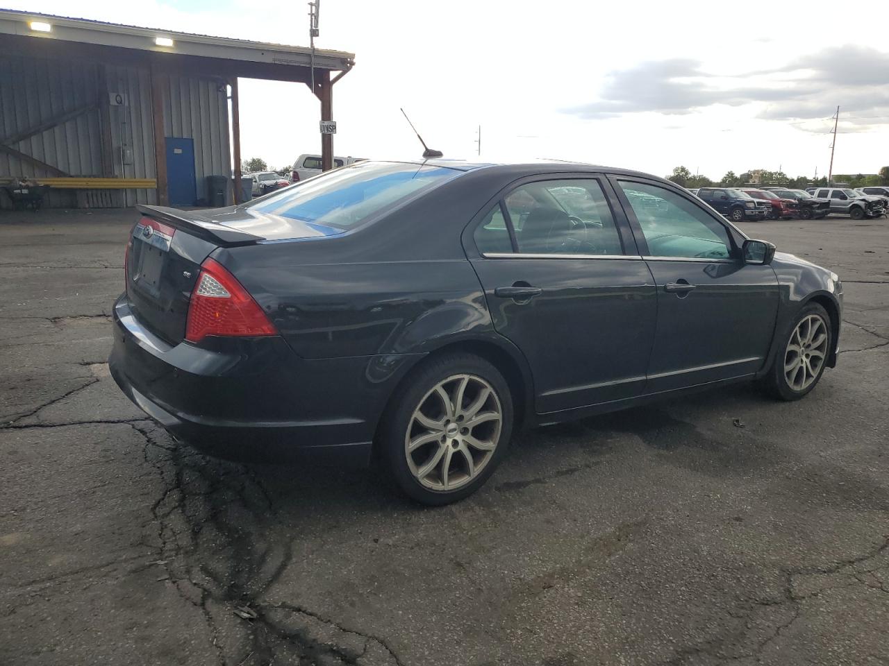 FORD FUSION SE