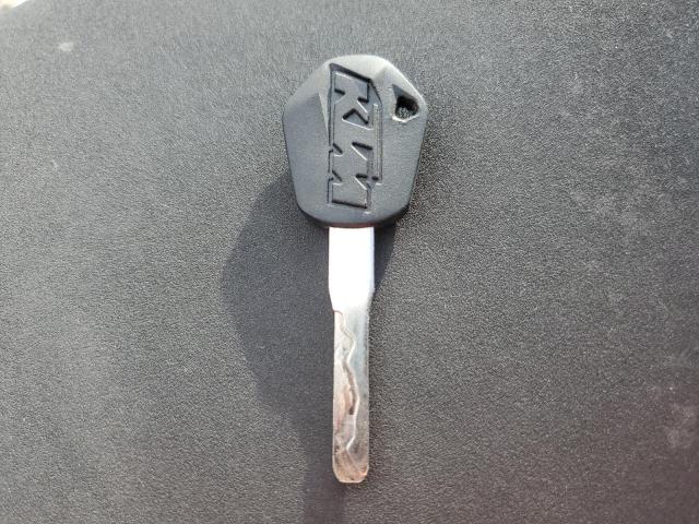 2023 KTM 390 RC MD2JYJ404PC230947