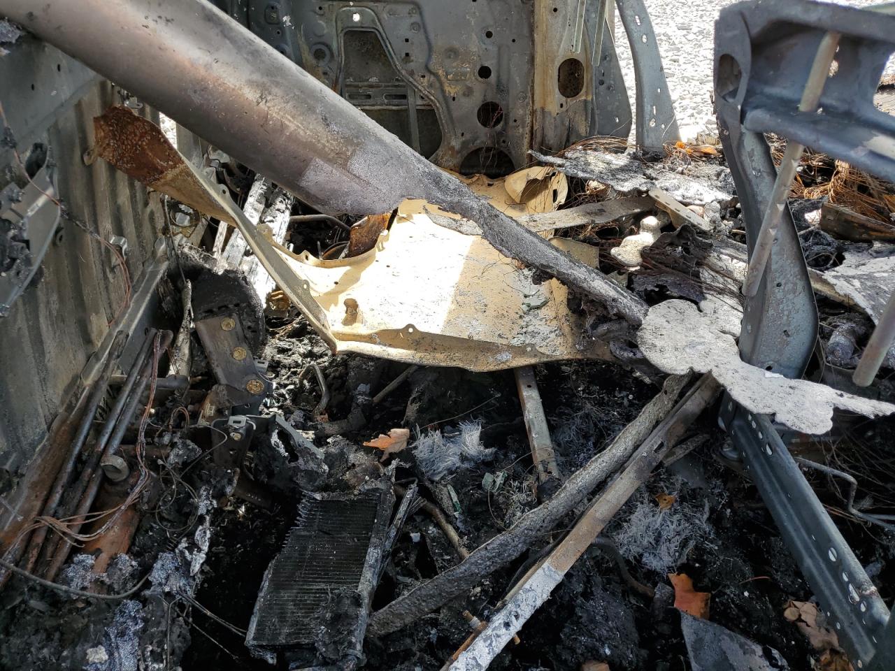 TOYOTA TUNDRA DOUBLE CAB SR