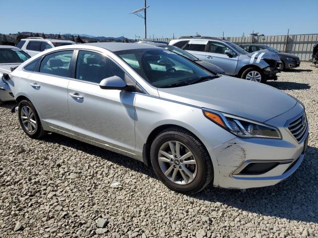 2016 HYUNDAI SONATA SE 5NPE24AF4GH416396