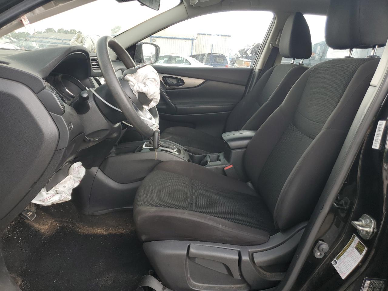 NISSAN ROGUE SPORT S