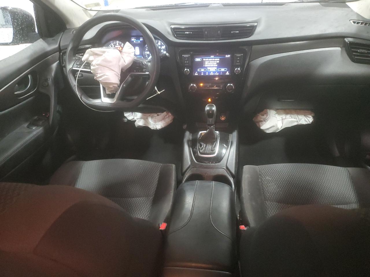 NISSAN ROGUE SPORT S