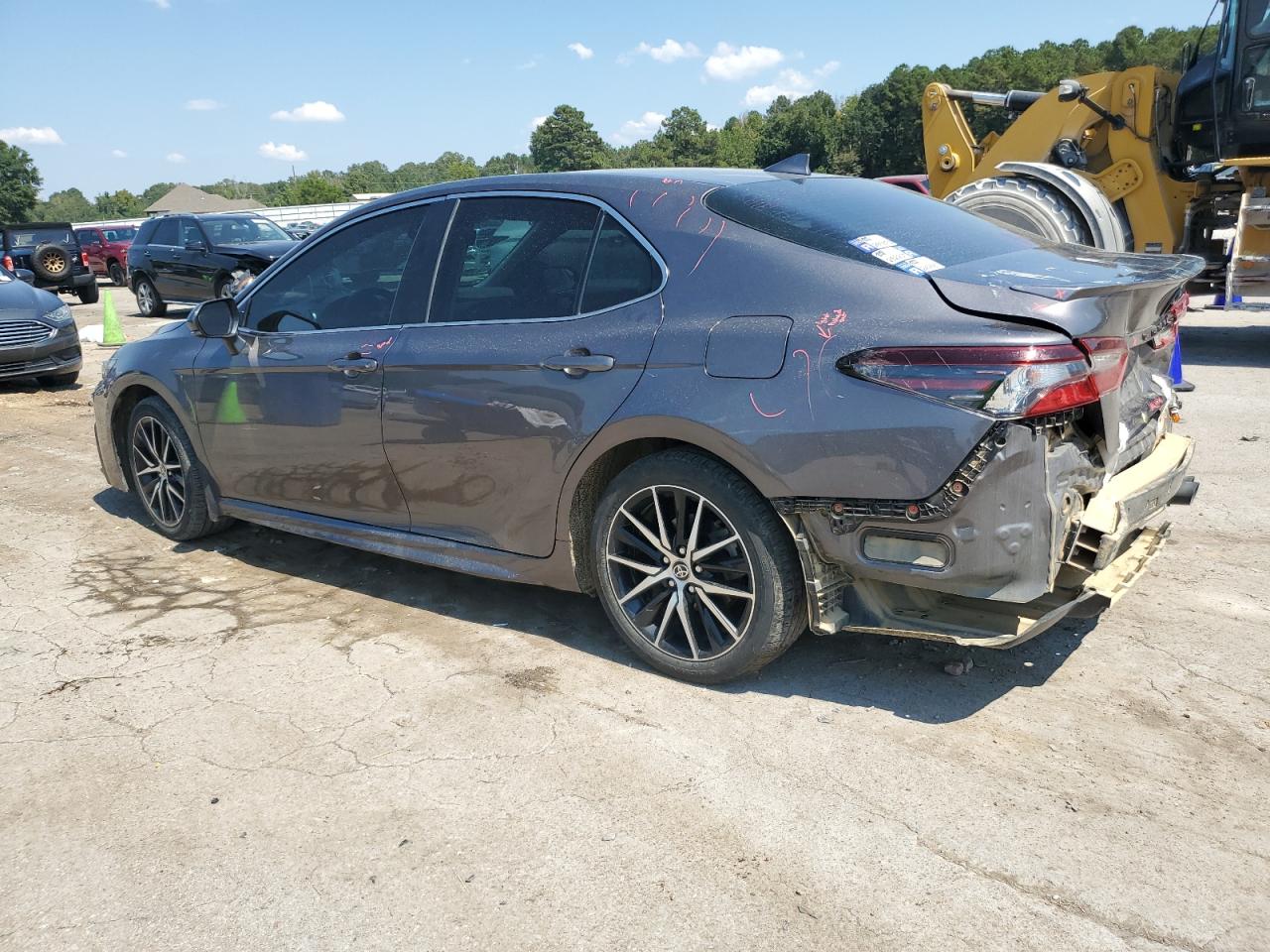 TOYOTA CAMRY SE NIGHT SHADE