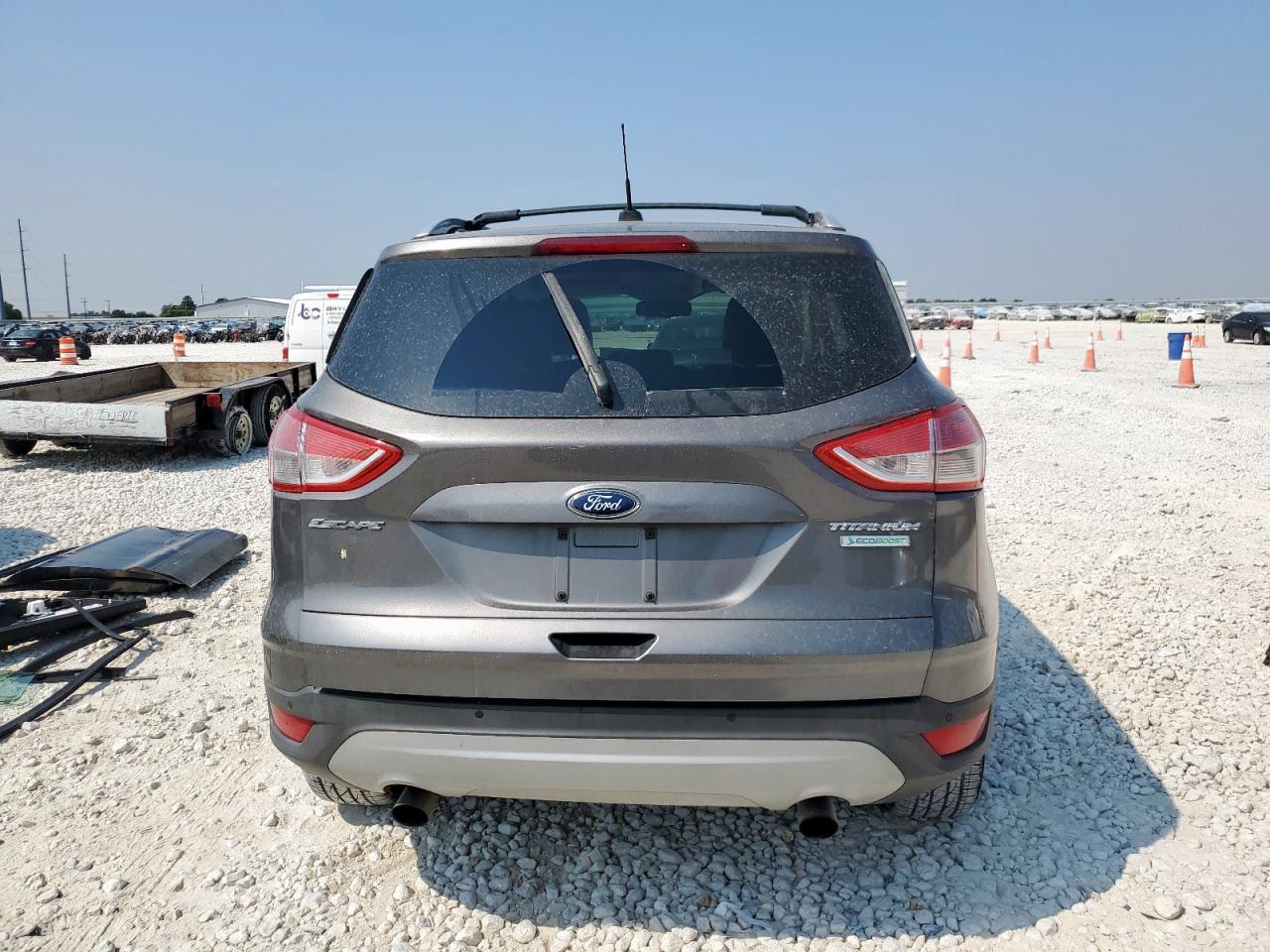 FORD ESCAPE TITANIUM