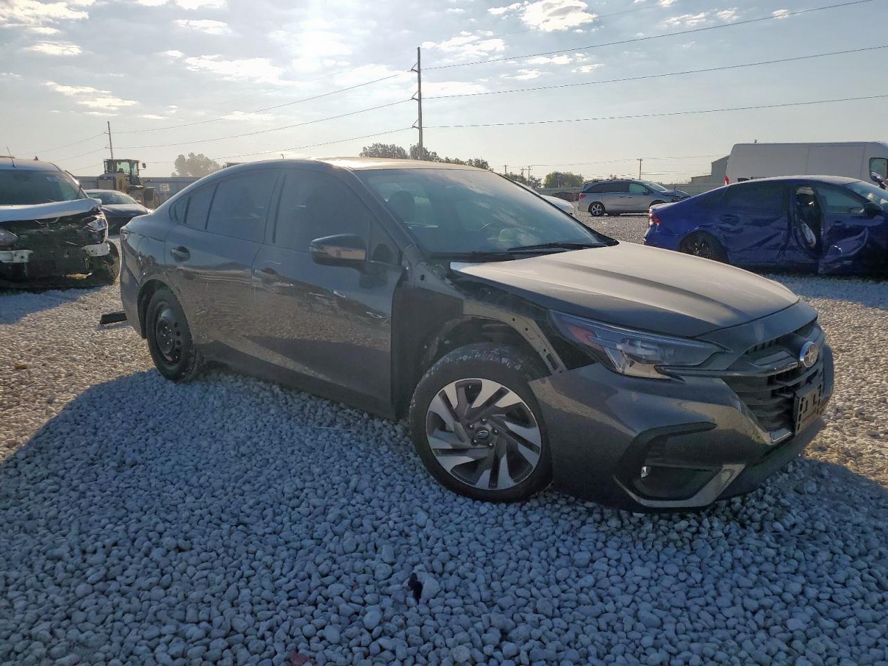 SUBARU LEGACY LIMITED