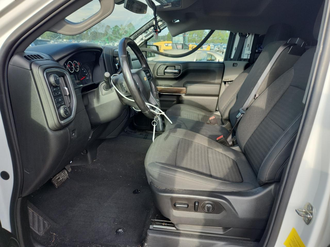 CHEVROLET SILVERADO K1500 LT