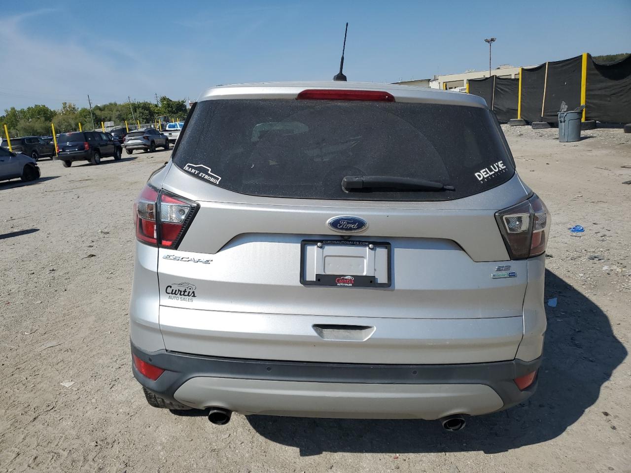 FORD ESCAPE SE